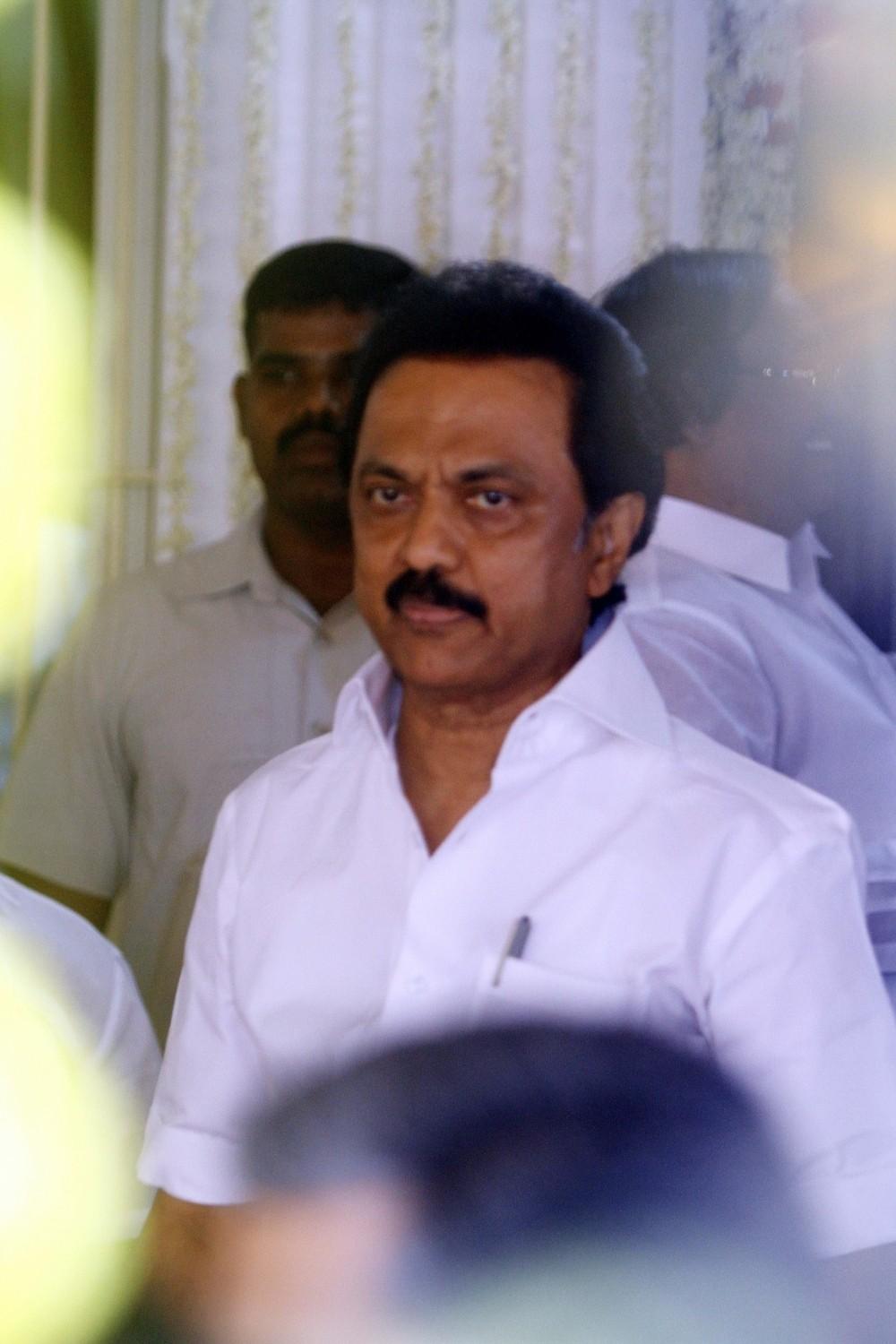 The Weekend Leader - TN CM urges PM not to table Marine Fishermen Bill in Parliament
